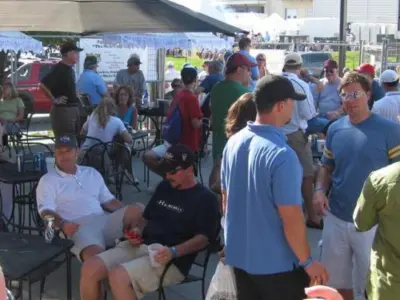 2011 CWS Omaha Baseball Village 26