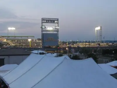 2011 CWS Omaha Baseball Village 40