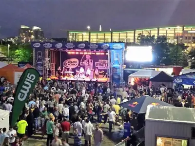 2016 CWS Omaha Baseball Village 09